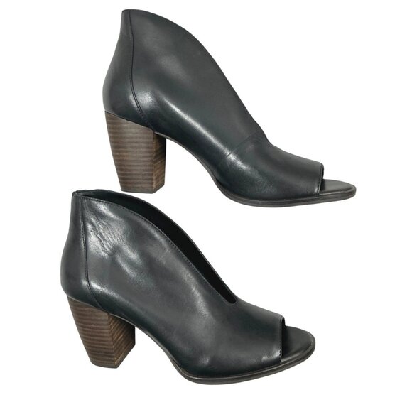 Lucky Brand Shoes - Lucky Brand leather open-toe ankle bootie heels - size: 7M